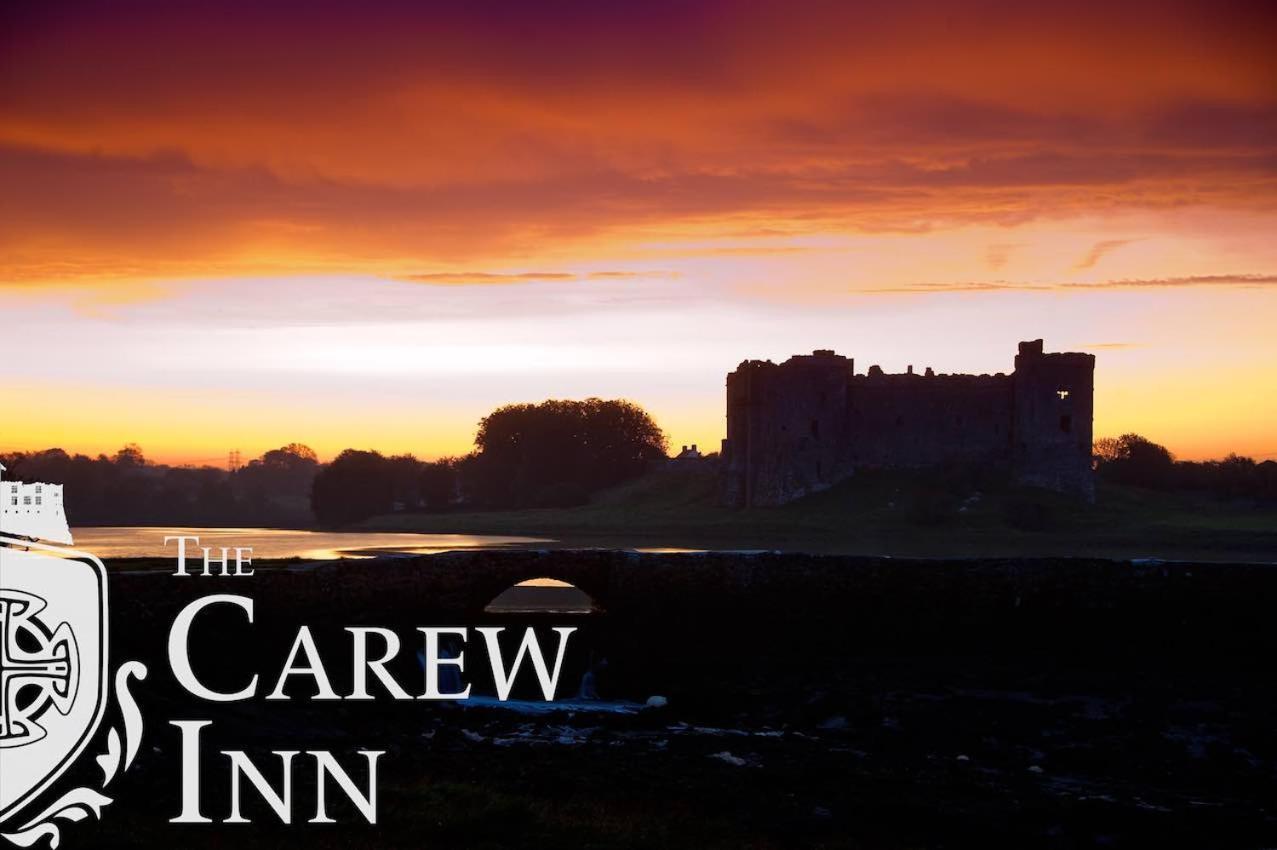 Carew Inn Eksteriør billede
